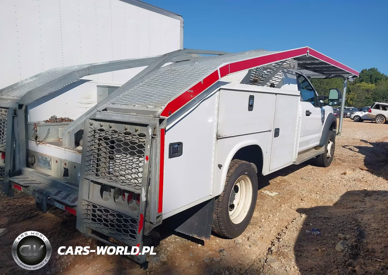 2020 Ford F-550 Chassis Xl VIN:1FDUF5HN0LDA08329 - 4