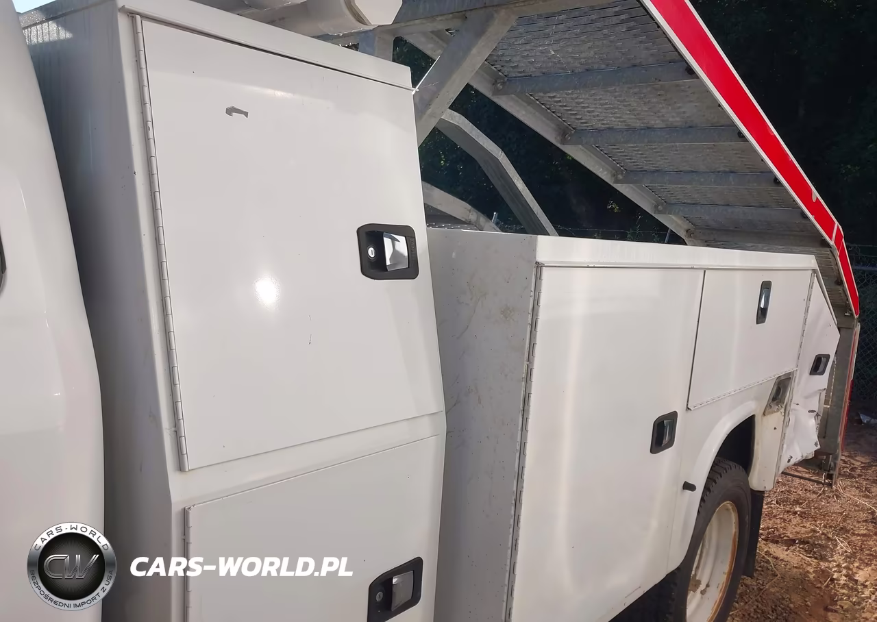 2020 Ford F-550 Chassis Xl VIN:1FDUF5HN0LDA08329 - 7