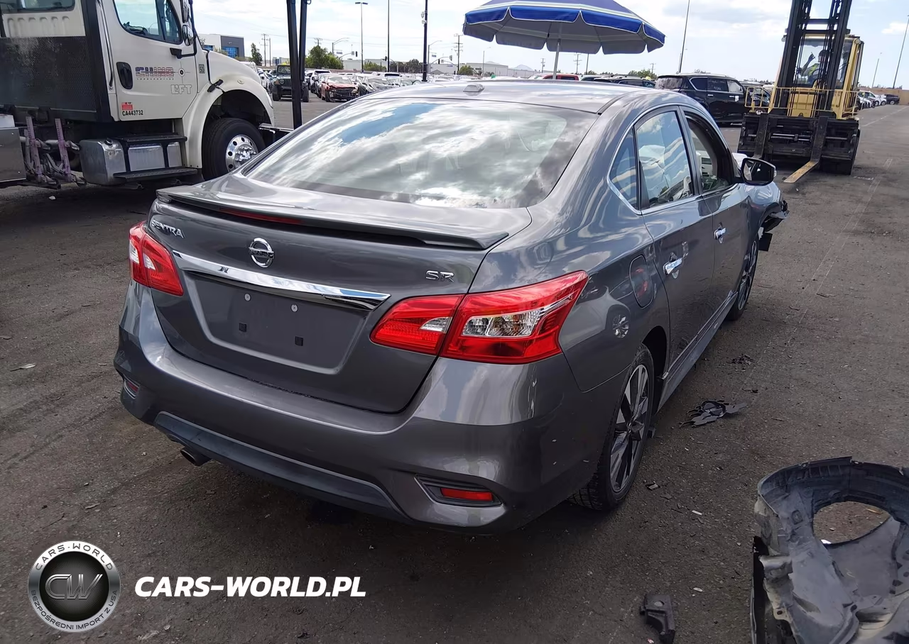 2019 Nissan Sentra Sr VIN:3N1AB7AP4KY422531 - 4