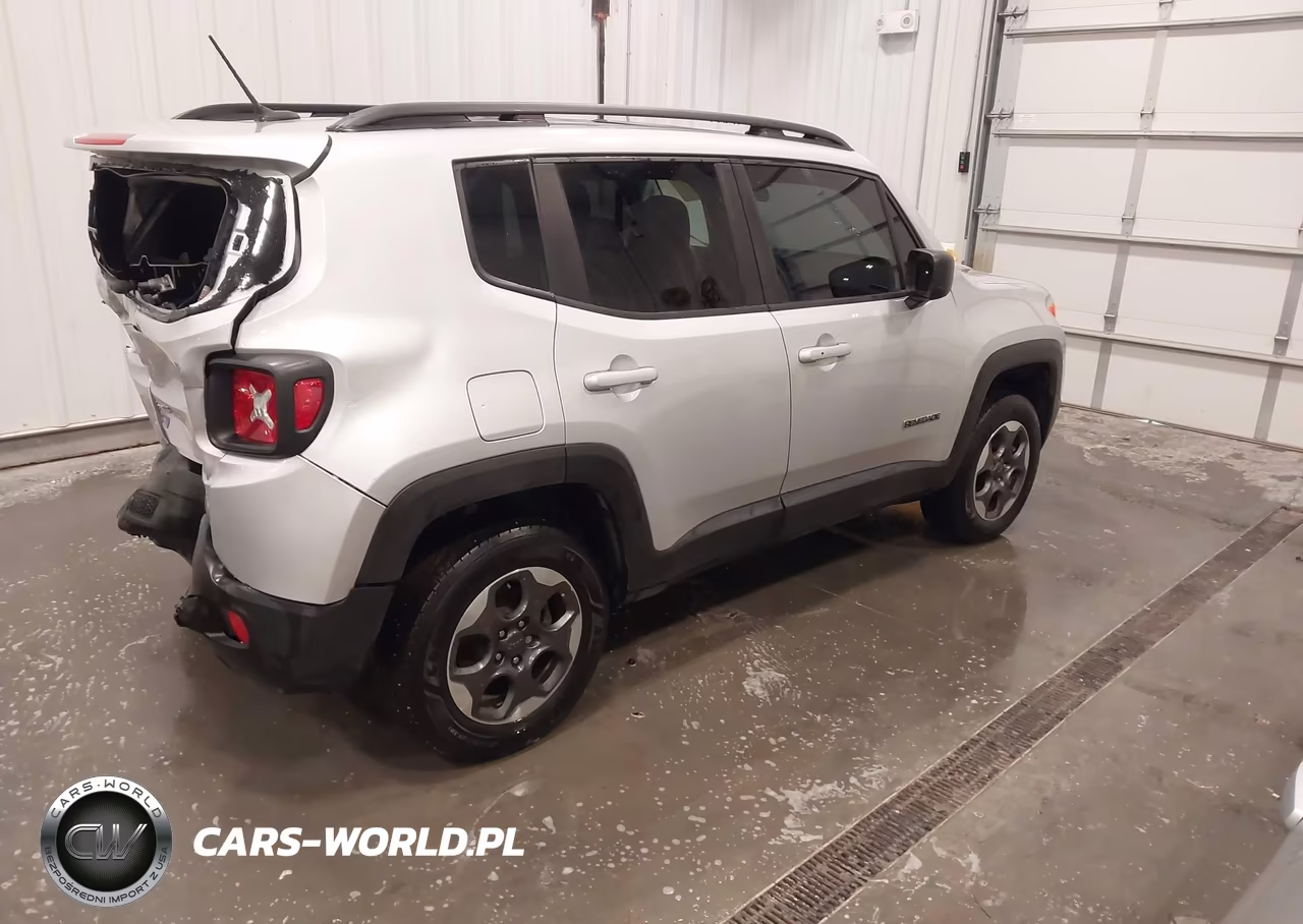 2017 Jeep Renegade Sport 4X4 VIN:ZACCJBAB2HPF10670 - 4