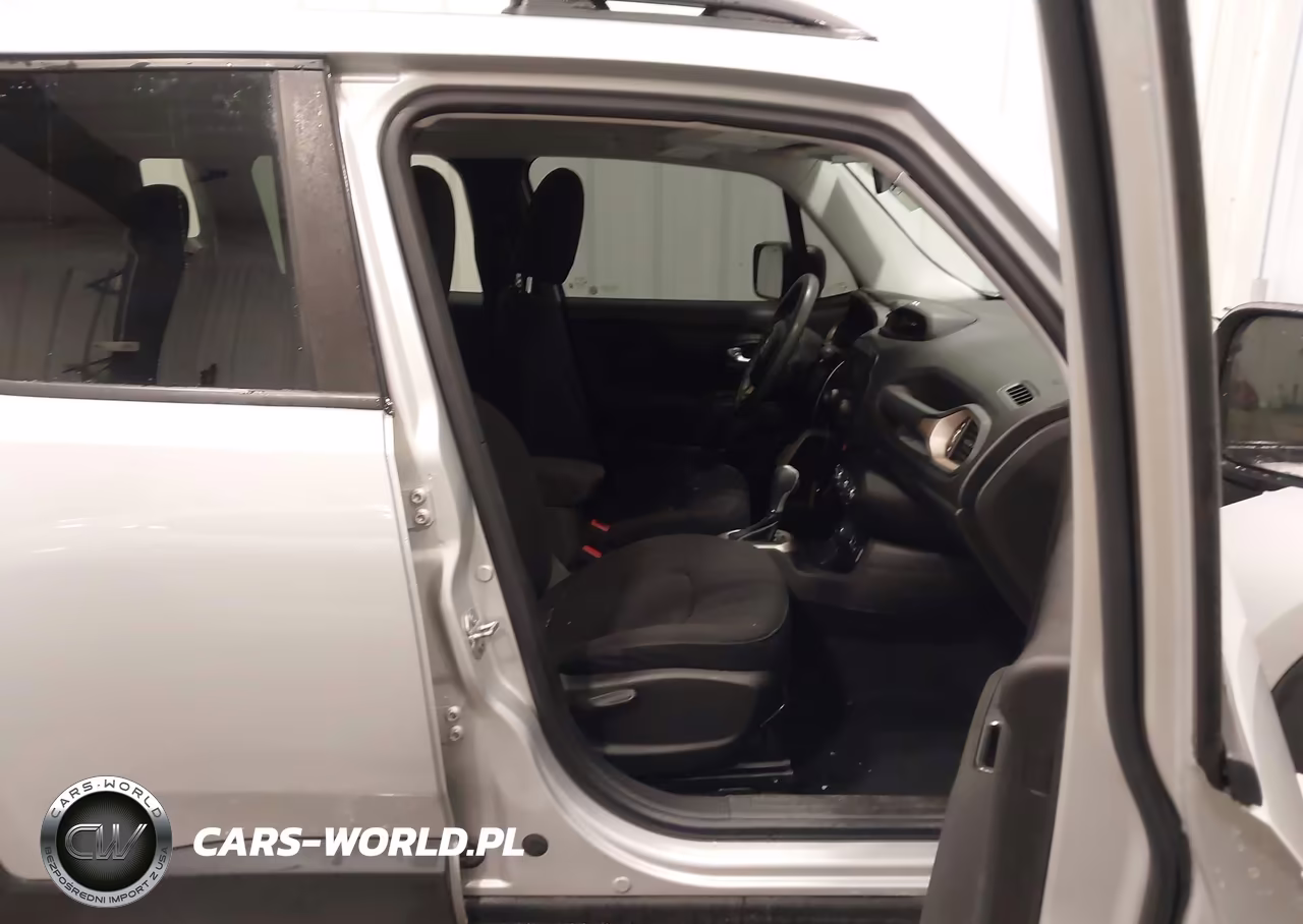 2017 Jeep Renegade Sport 4X4 VIN:ZACCJBAB2HPF10670 - 5