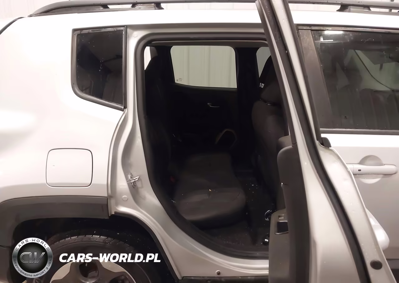 2017 Jeep Renegade Sport 4X4 VIN:ZACCJBAB2HPF10670 - 8
