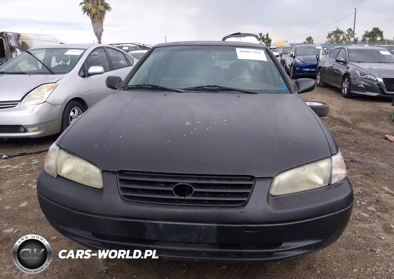 1999 Toyota Camry Le VIN:4T1BG22K6XU906473 - 12