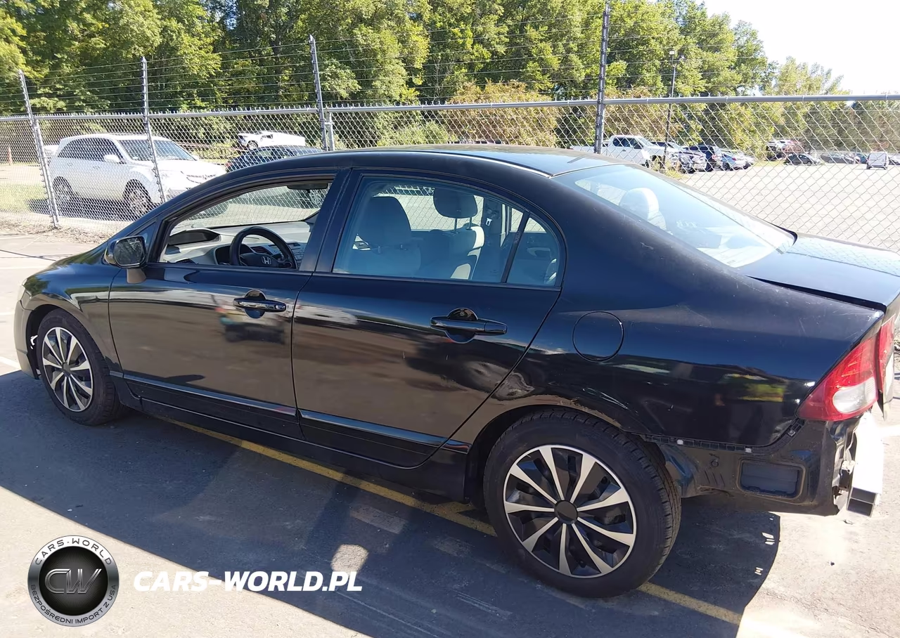 2011 Honda Civic Lx VIN:2HGFA1F58BH305536 - 15