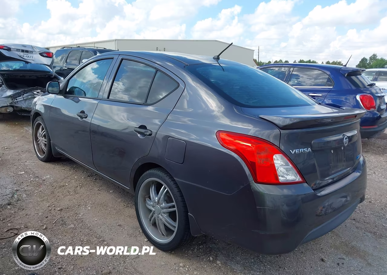 2015 Nissan Versa 1.6 S+ VIN:3N1CN7APXFL804789 - 3