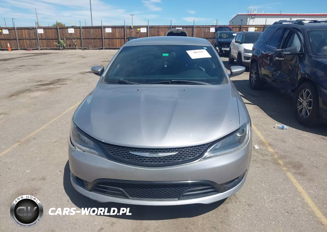 2015 Chrysler 200 S VIN:1C3CCCBG1FN655137 - 12