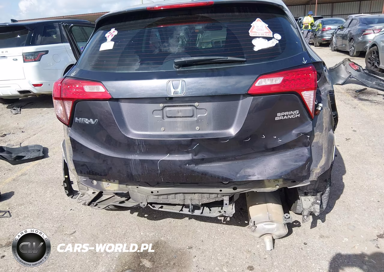 2018 Honda Hr-V Lx VIN:3CZRU5H37JM722680 - 6