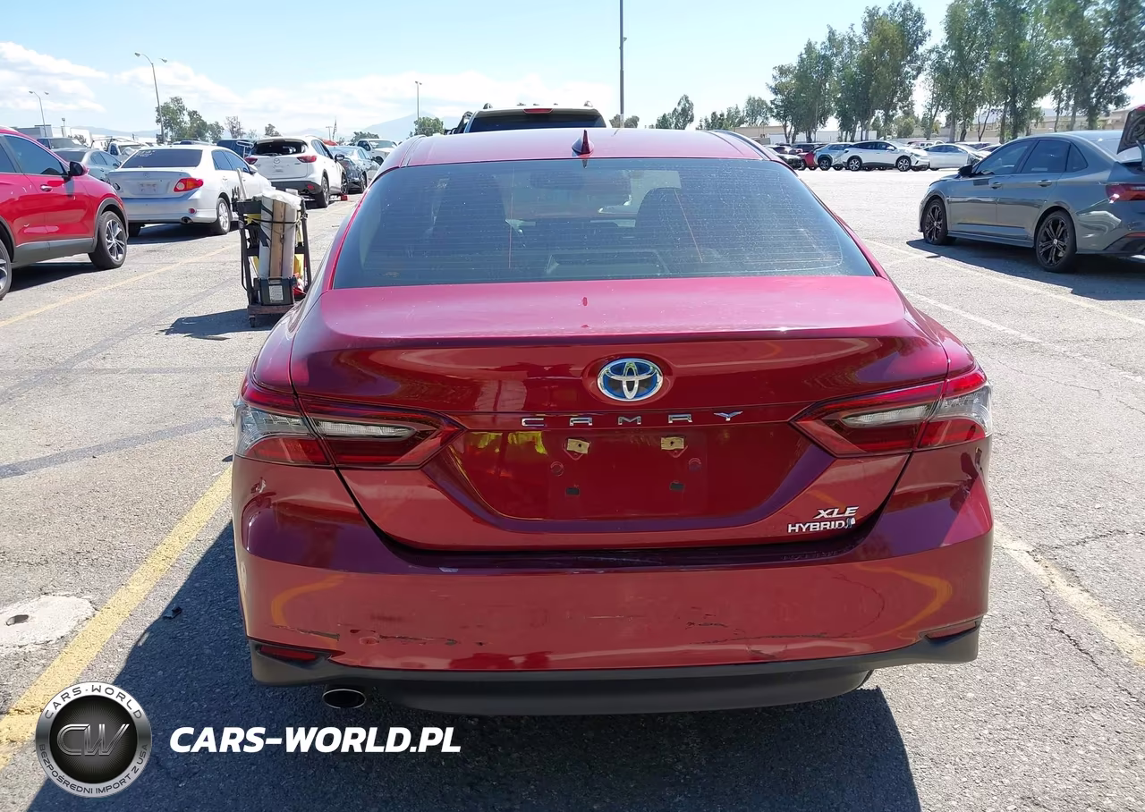2021 Toyota Camry Xle Hybrid VIN:4T1F31AK2MU561818 - 18