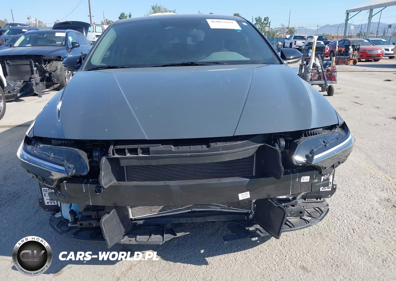 2026 Hyundai Elantra Sel Sport VIN:KMHLM4DG2TU113280 - 6