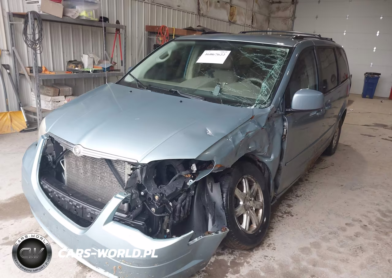 2008 Chrysler Town & Country Touring VIN:2A8HR54P18R128898 - 2