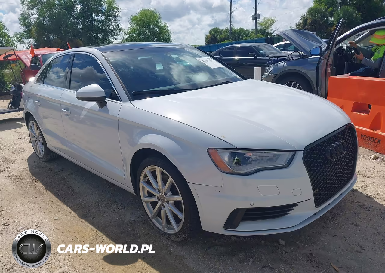 2015 Audi A3 1.8T Premium VIN:WAUCCGFF1F1032335 - 1