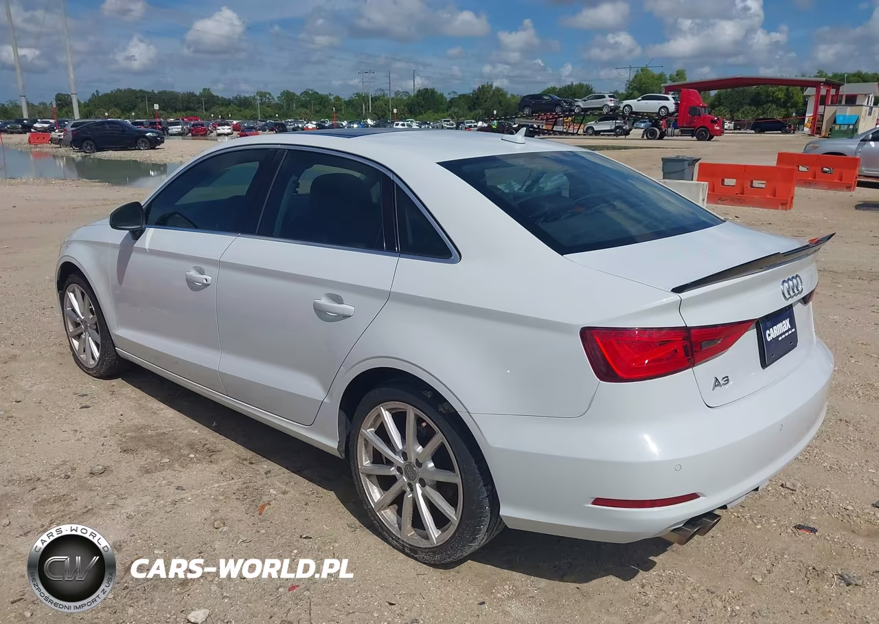 2015 Audi A3 1.8T Premium VIN:WAUCCGFF1F1032335 - 3