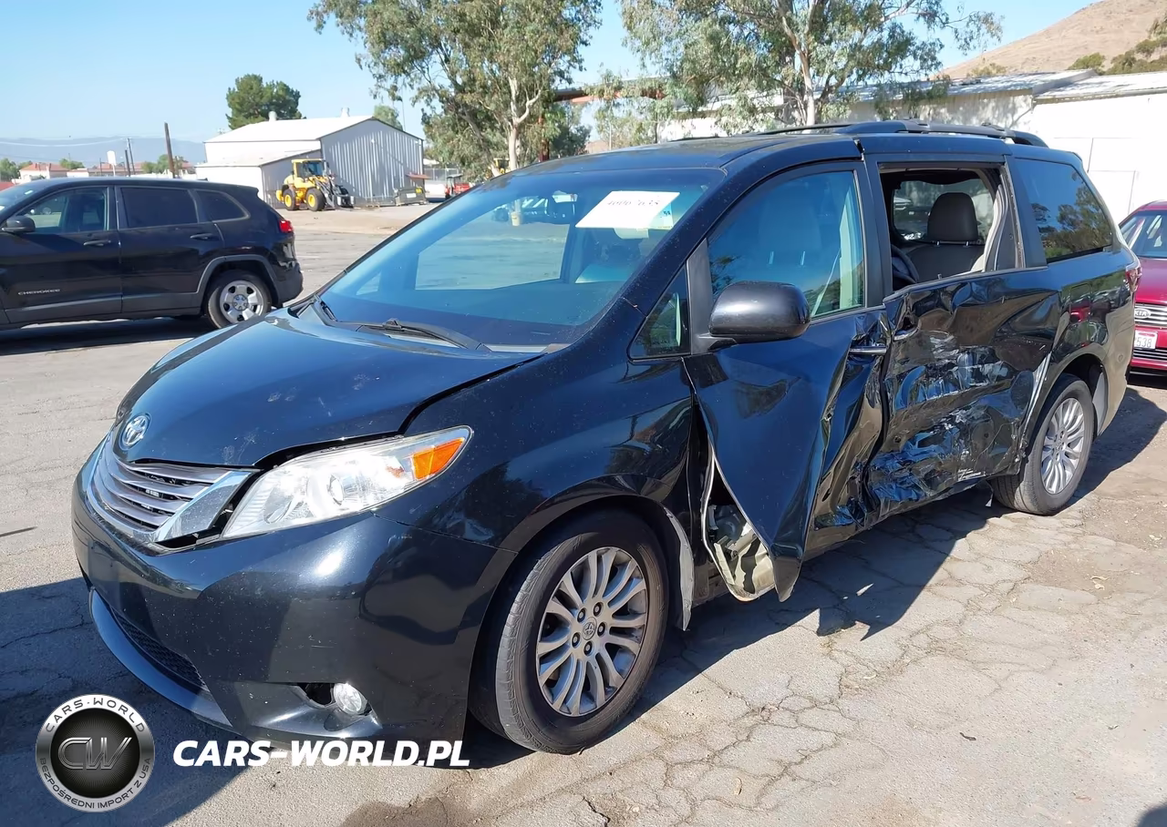 2016 Toyota Sienna Xle 8 Passenger VIN:5TDYK3DC5GS695361 - 2