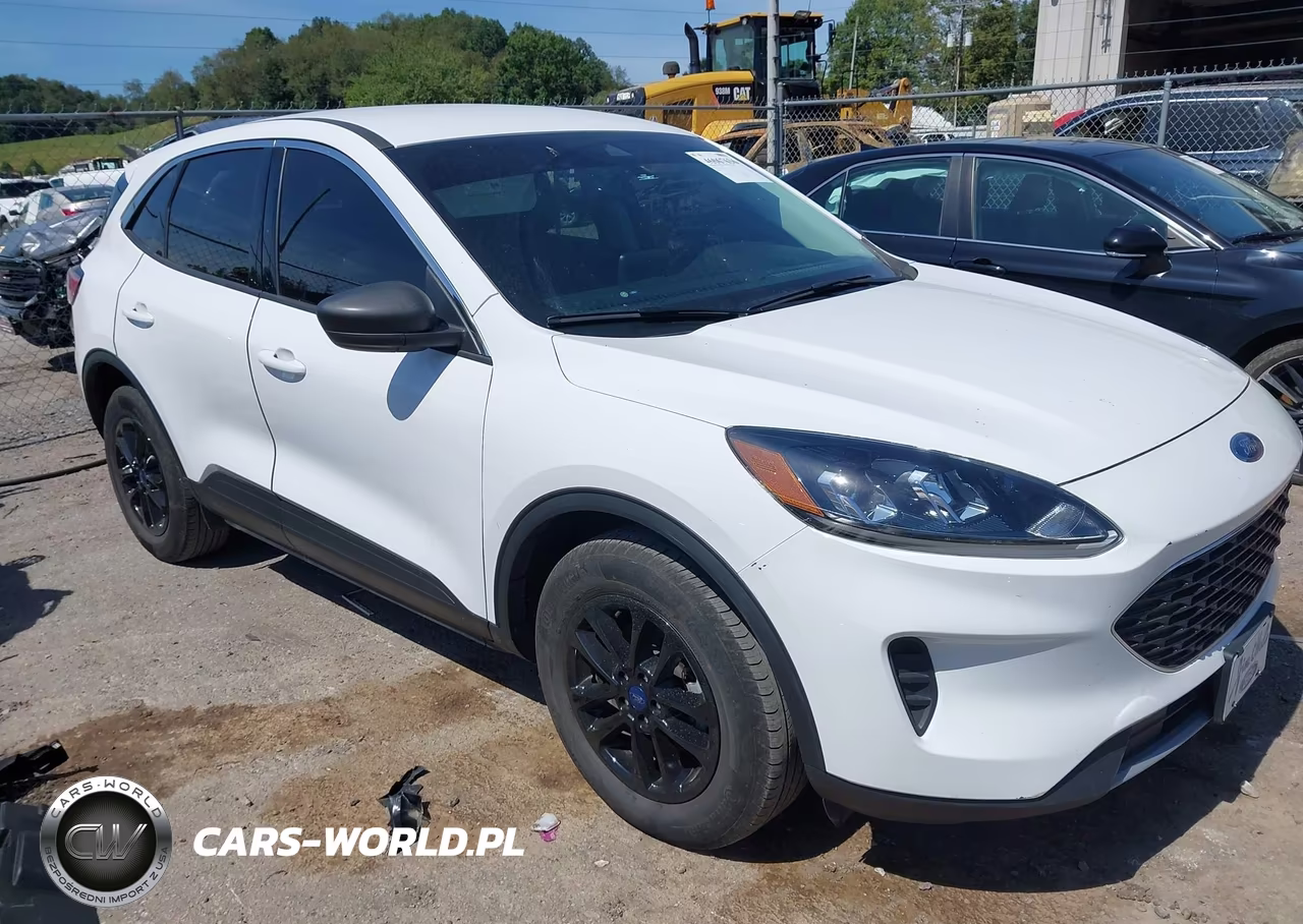 2022 Ford Escape Se