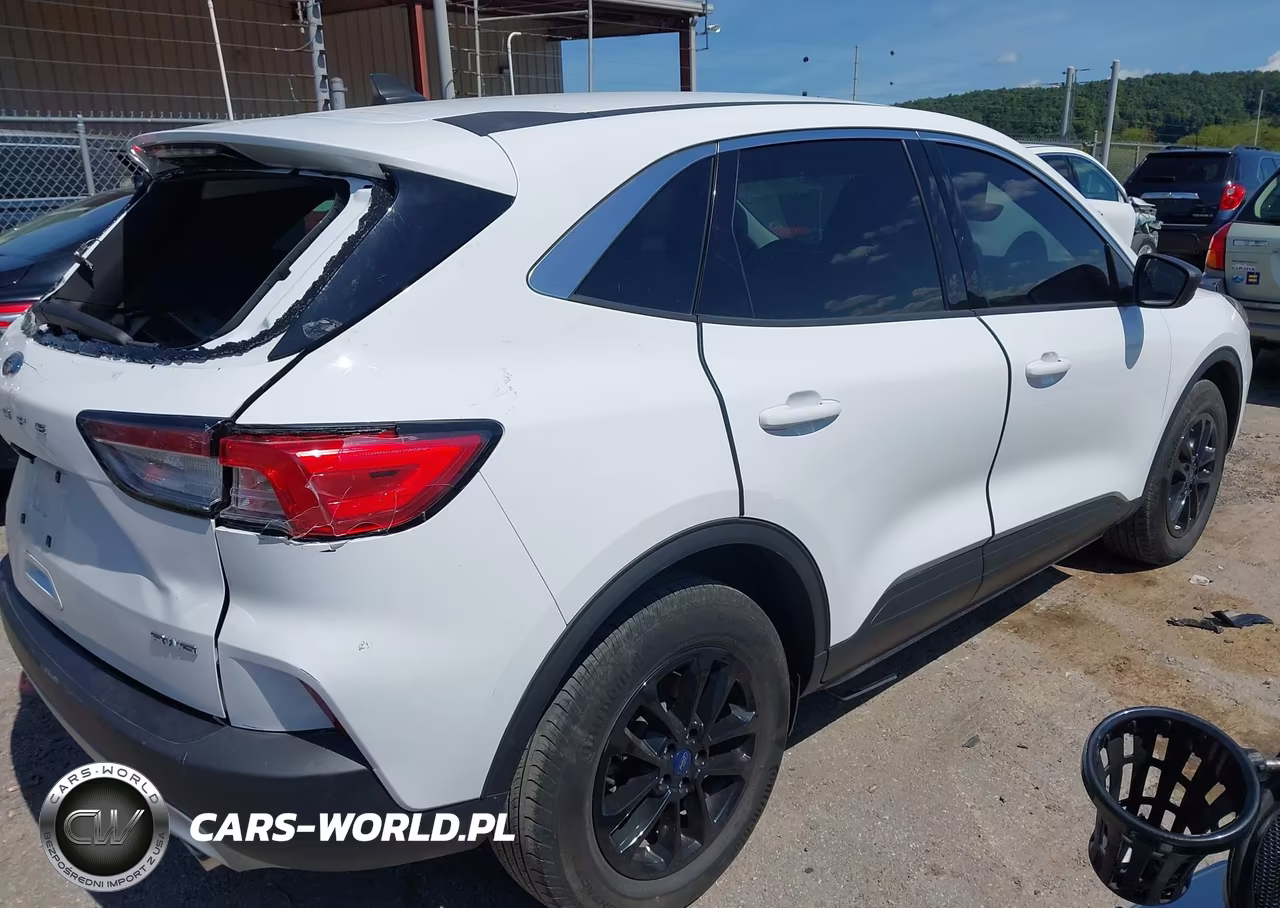 2022 Ford Escape Se VIN:1FMCU9G68NUB97141 - 4