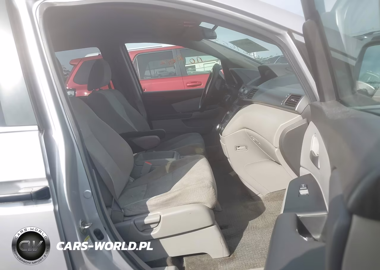 2013 Honda Odyssey Lx VIN:5FNRL5H28DB028850 - 5