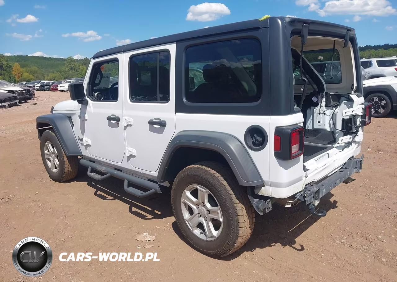 2019 Jeep Wrangler Unlimited Sport S 4X4 VIN:1C4HJXDN6KW588372 - 3