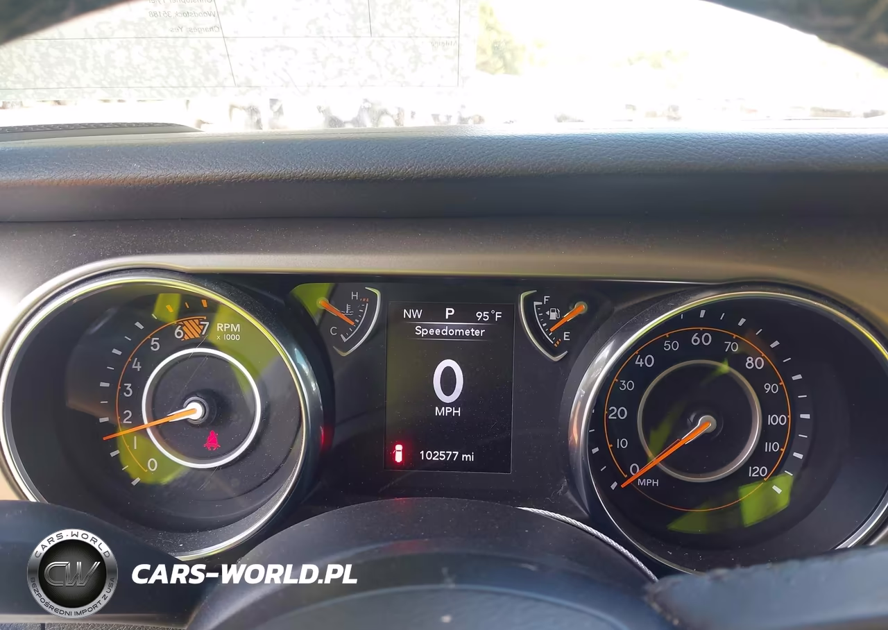 2019 Jeep Wrangler Unlimited Sport S 4X4 VIN:1C4HJXDN6KW588372 - 7