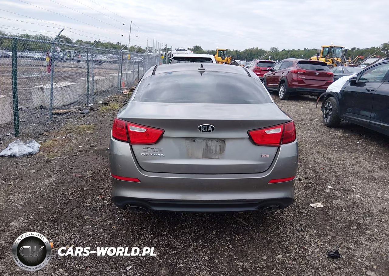2015 Kia Optima Lx VIN:5XXGM4A70FG416918 - 16