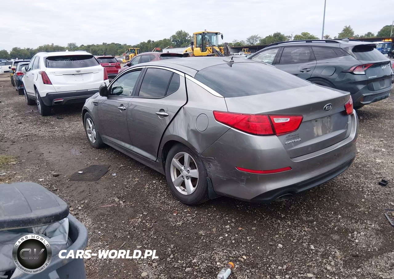 2015 Kia Optima Lx VIN:5XXGM4A70FG416918 - 3