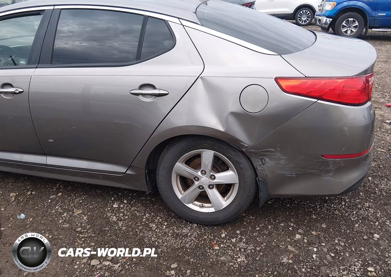 2015 Kia Optima Lx VIN:5XXGM4A70FG416918 - 6