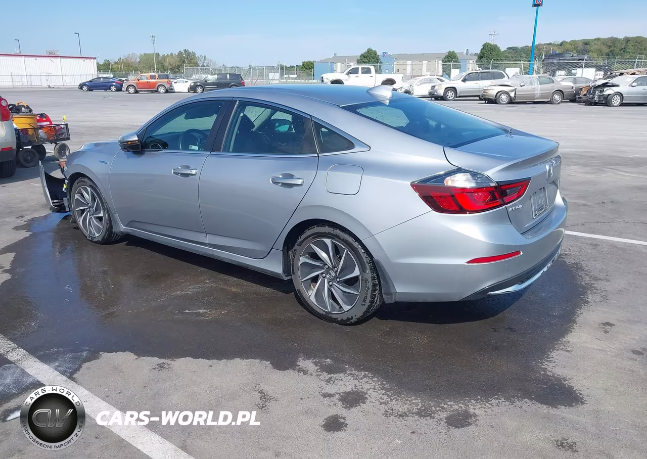 2019 Honda Insight Touring VIN:19XZE4F97KE019905 - 3