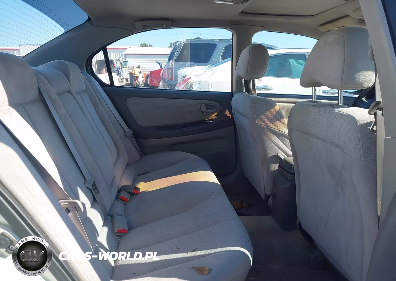 2000 Nissan Maxima Gle-Gxe-Se VIN:JN1CA31A2YT015244 - 8