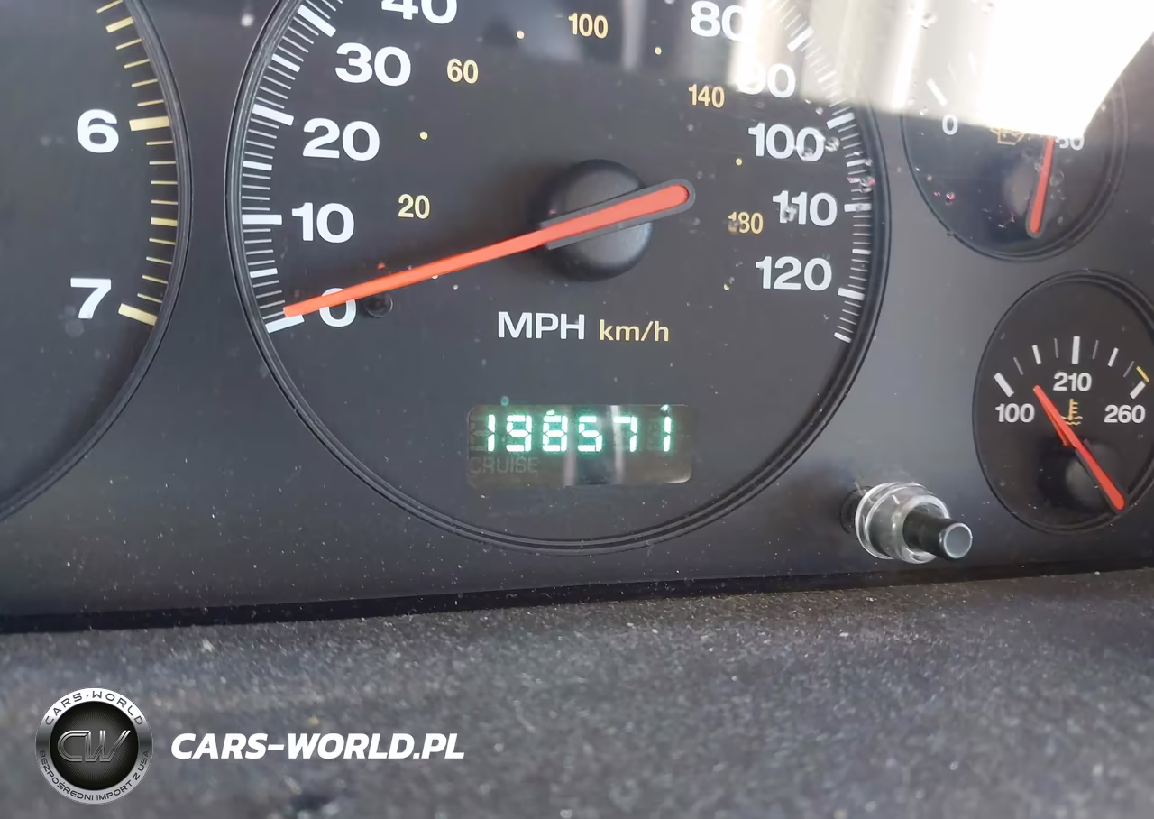 2000 Jeep Grand Cherokee Laredo VIN:1J4GW48S6YC132596 - 15