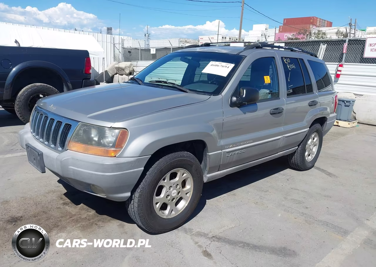 2000 Jeep Grand Cherokee Laredo VIN:1J4GW48S6YC132596 - 2