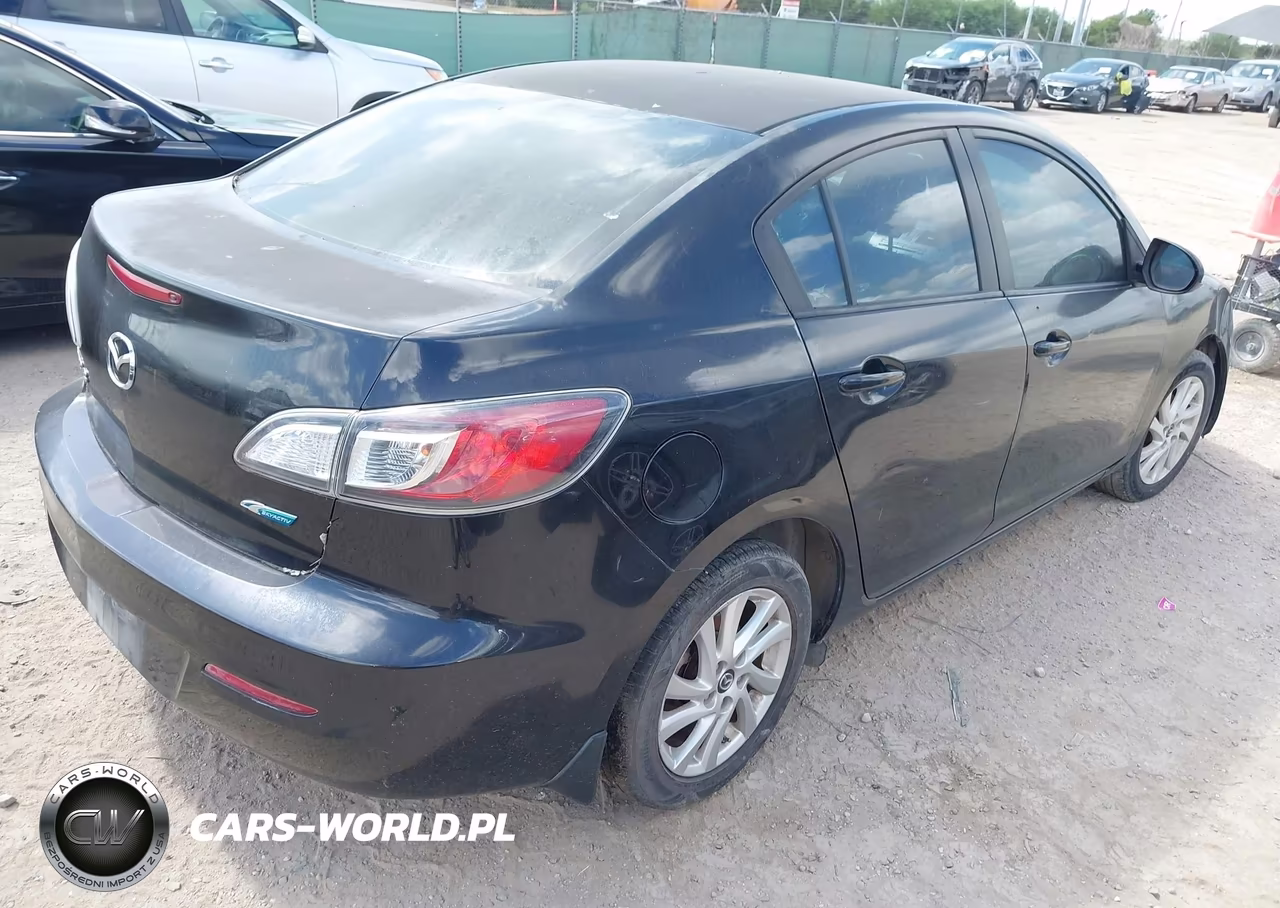 2013 Mazda Mazda3 I Touring VIN:JM1BL1V78D1784410 - 4