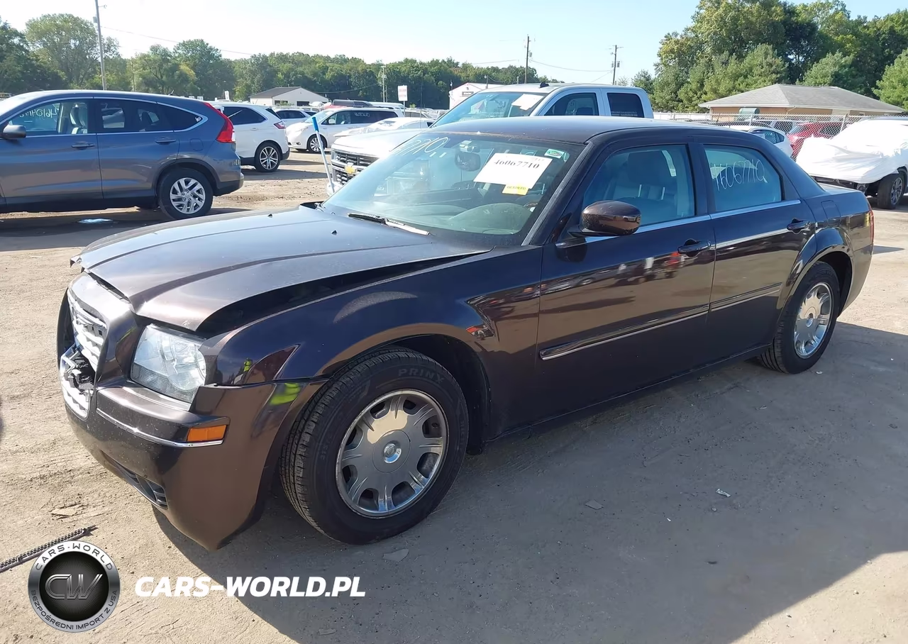2005 Chrysler 300 Touring VIN:2C3AA53GX5H137932 - 2