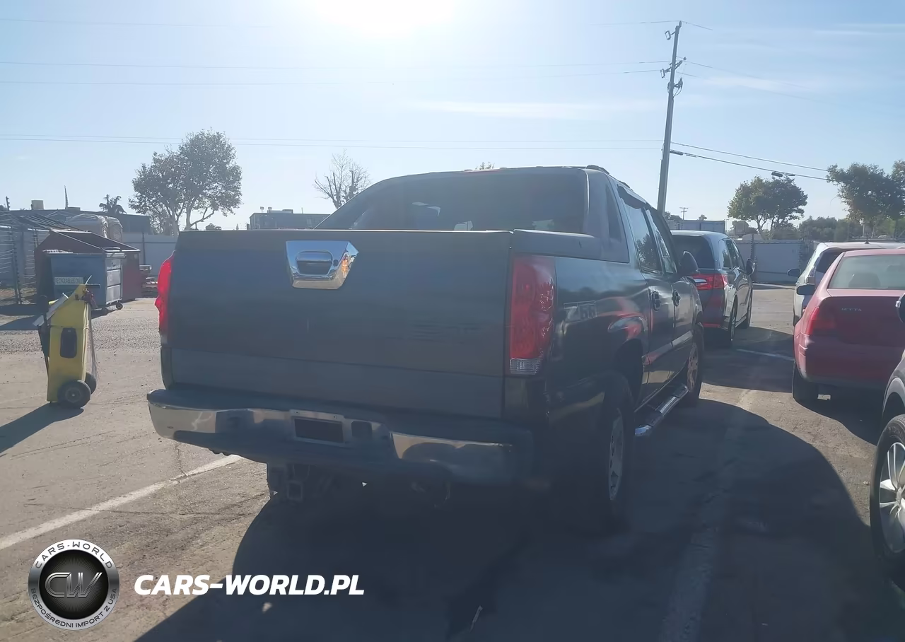 2004 Chevrolet Avalanche 1500 VIN:3GNEC12T24G239682 - 4