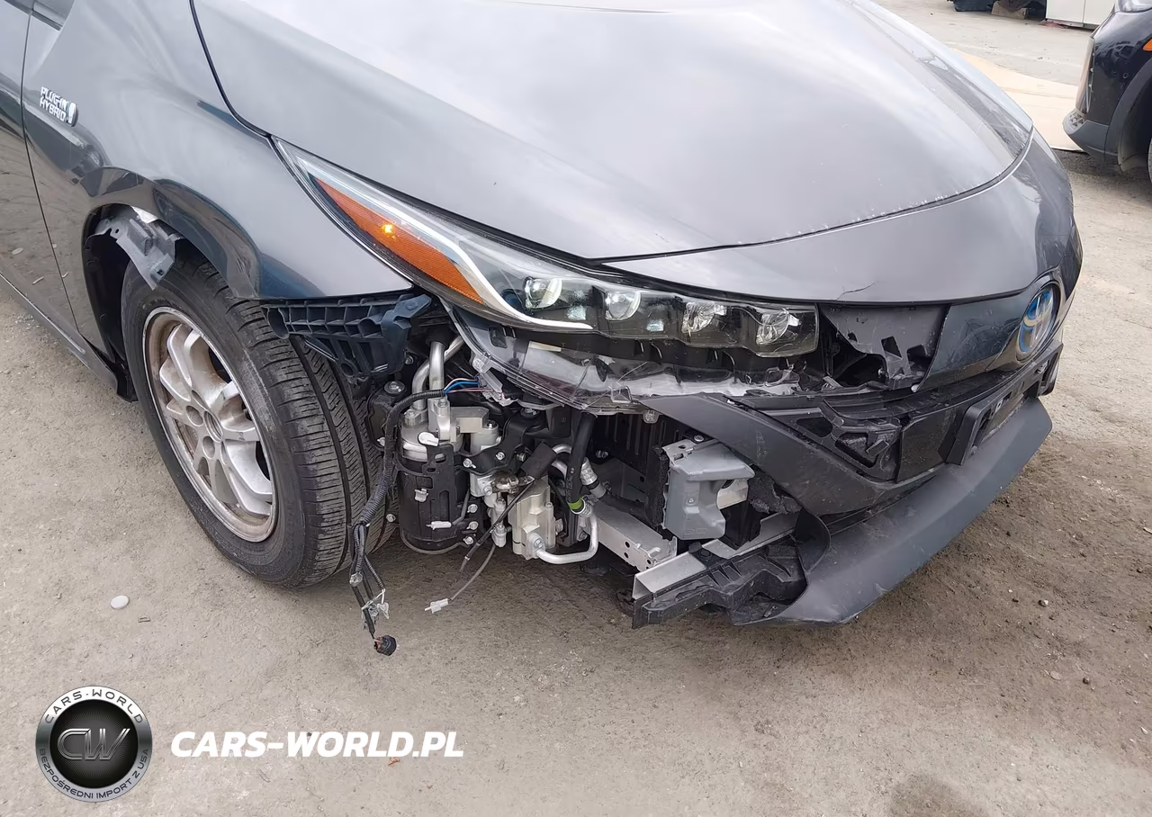 2022 Toyota Prius Prime Le VIN:JTDKAMFP1N3198093 - 6