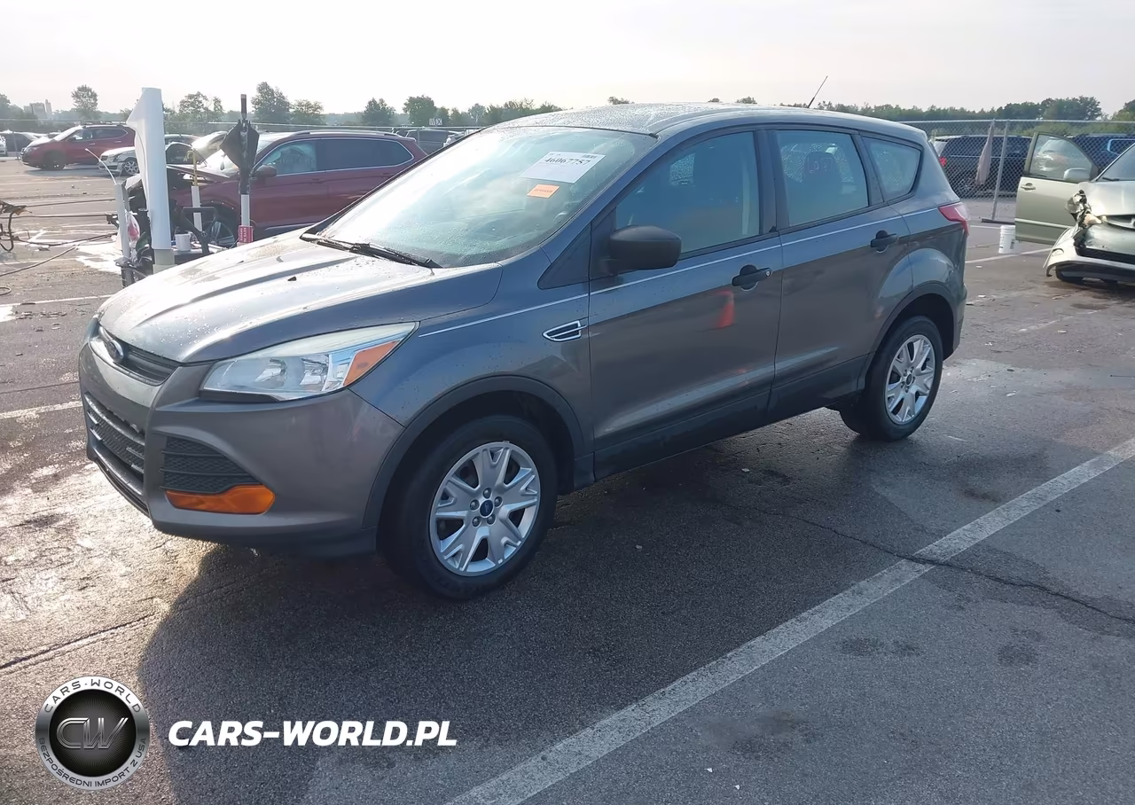 2013 Ford Escape S VIN:1FMCU0F74DUC22346 - 2