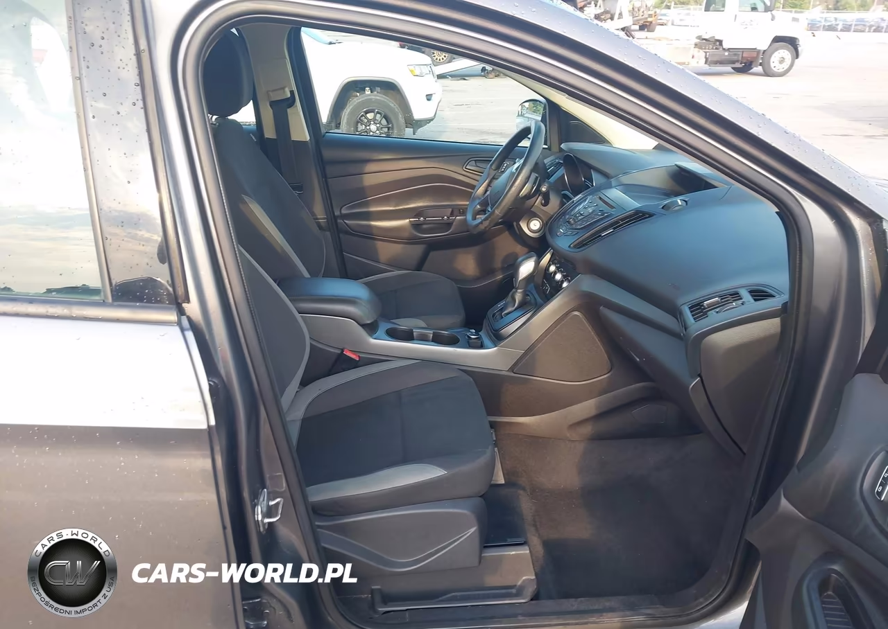 2013 Ford Escape S VIN:1FMCU0F74DUC22346 - 5