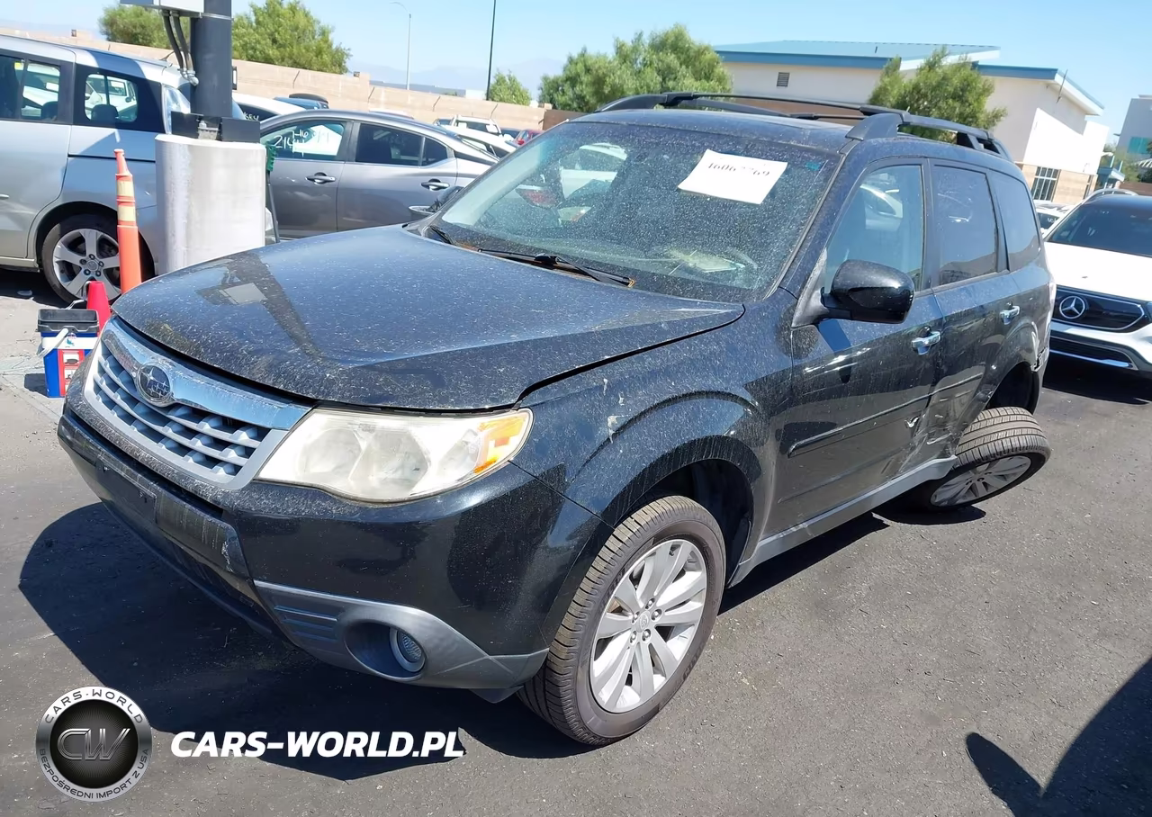 2013 Subaru Forester 2.5X Premium VIN:JF2SHADC2DH419701 - 2
