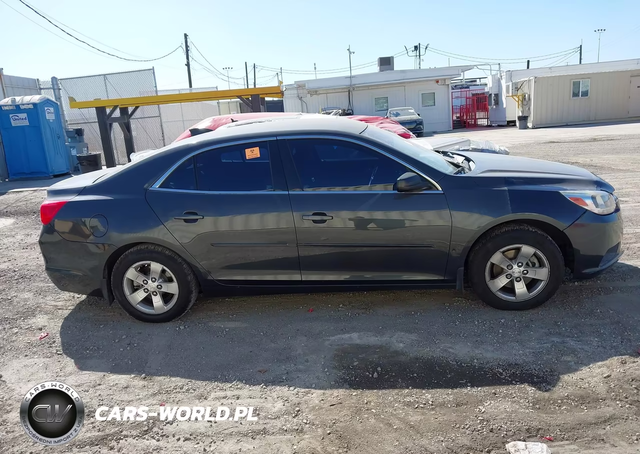 2015 Chevrolet Malibu Ls VIN:1G11B5SL2FF312323 - 13