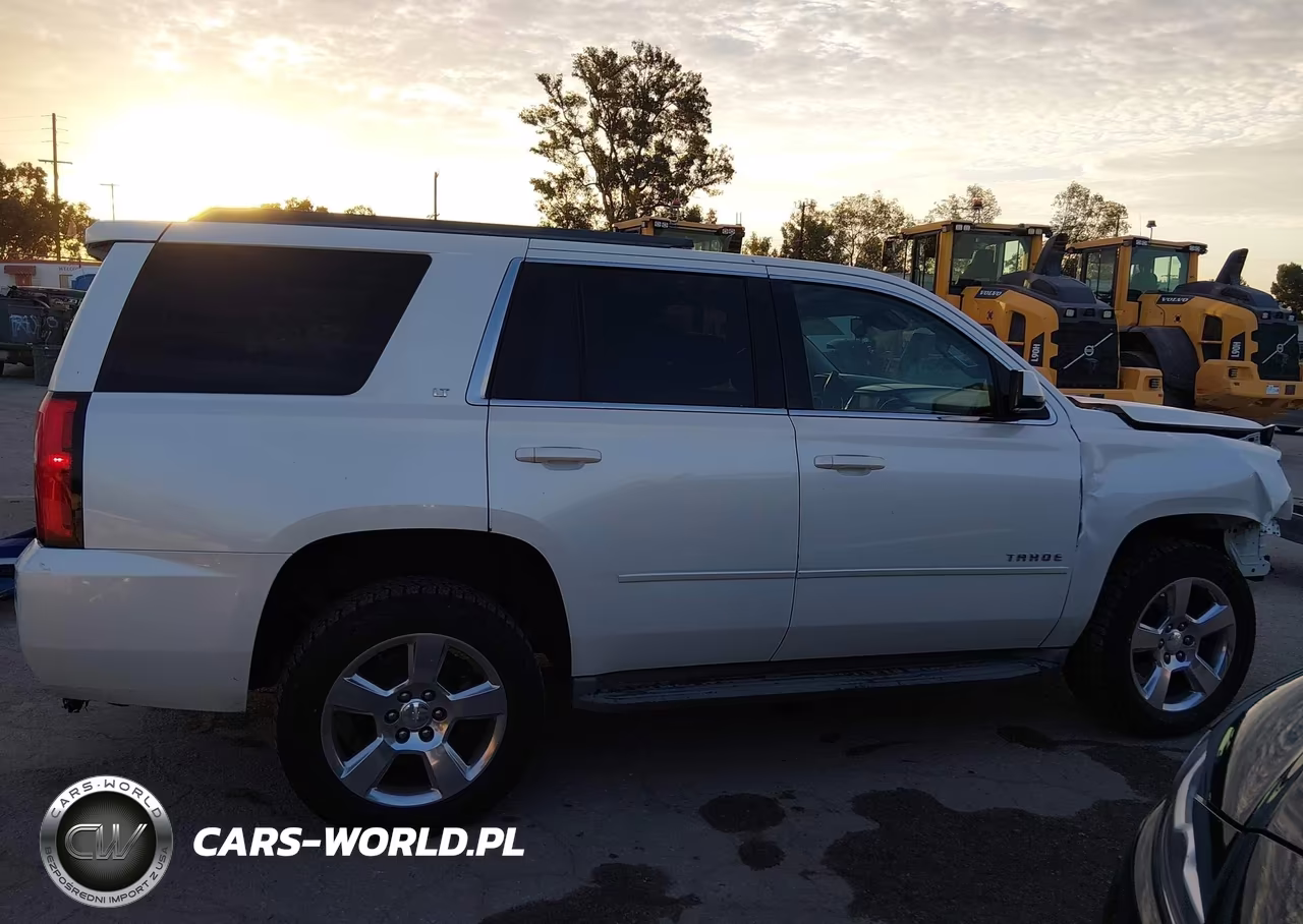 2015 Chevrolet Tahoe Lt VIN:1GNSCBKC6FR162312 - 14