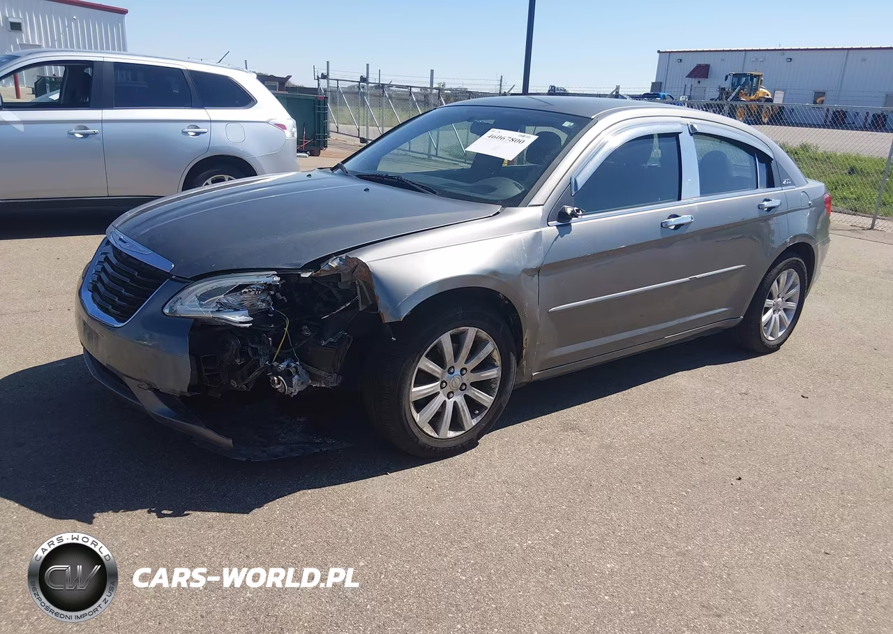 2013 Chrysler 200 Touring VIN:1C3CCBBB6DN588739 - 2
