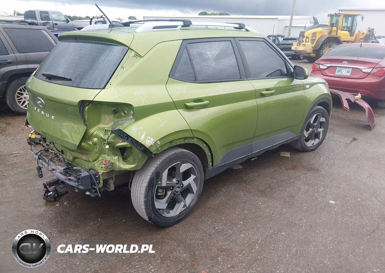 2023 Hyundai Venue Sel VIN:KMHRC8A3XPU212845 - 4
