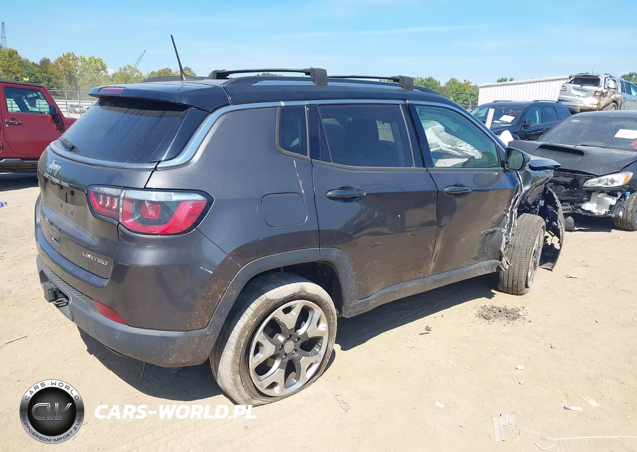 2018 Jeep Compass Limited 4X4 VIN:3C4NJDCB8JT351489 - 4