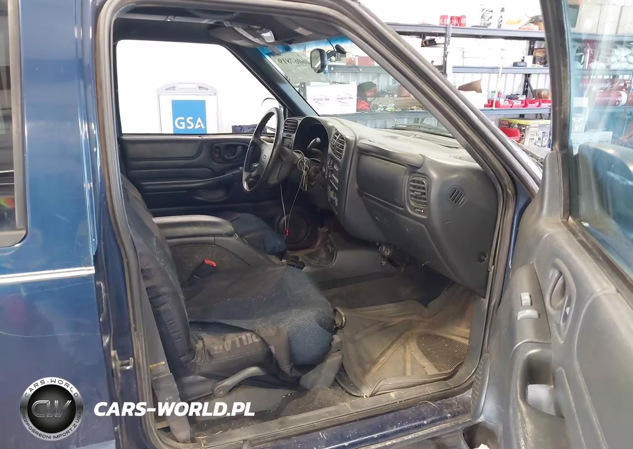 1998 Chevrolet Blazer Lt VIN:1GNDT13W4W2193529 - 5