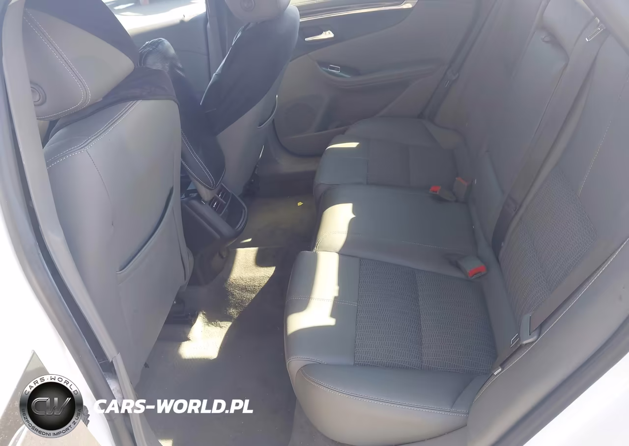 2019 Chevrolet Impala Lt VIN:1G11Z5S30KU107598 - 8