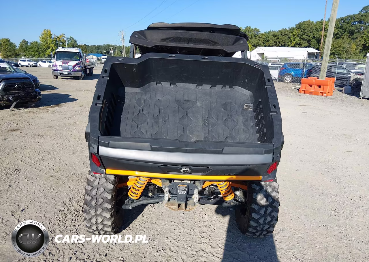 2025 Can-Am Commander Xt 1000R-Xt-P 1000R VIN:3JBAKAX41SE001829 - 6