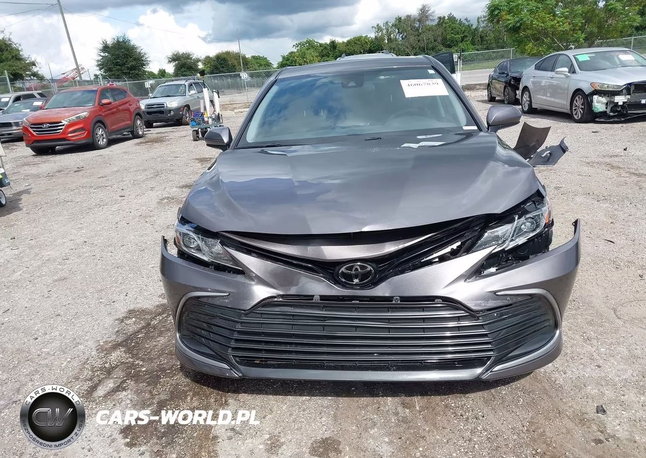 2021 Toyota Camry Le VIN:4T1C11AK9MU600199 - 12