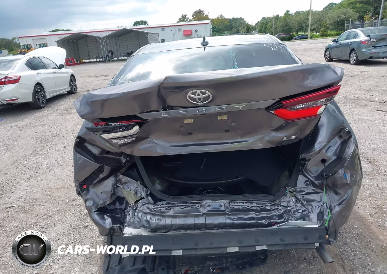 2021 Toyota Camry Le VIN:4T1C11AK9MU600199 - 16