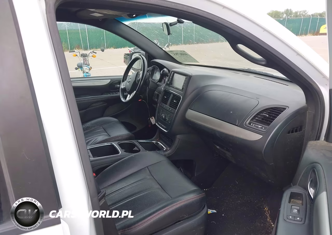 2016 Dodge Grand Caravan R-T VIN:2C4RDGEGXGR385058 - 5