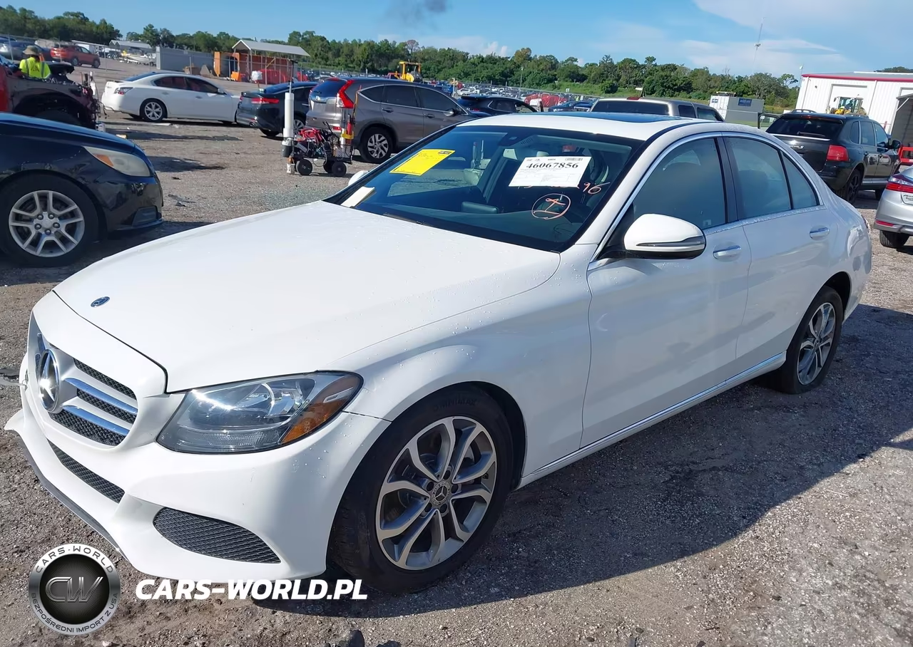 2018 Mercedes-Benz C 300 4Matic VIN:55SWF4KB4JU240345 - 2