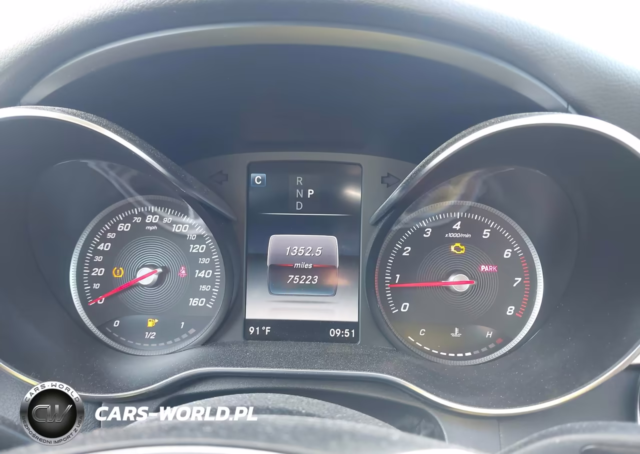 2018 Mercedes-Benz C 300 4Matic VIN:55SWF4KB4JU240345 - 7