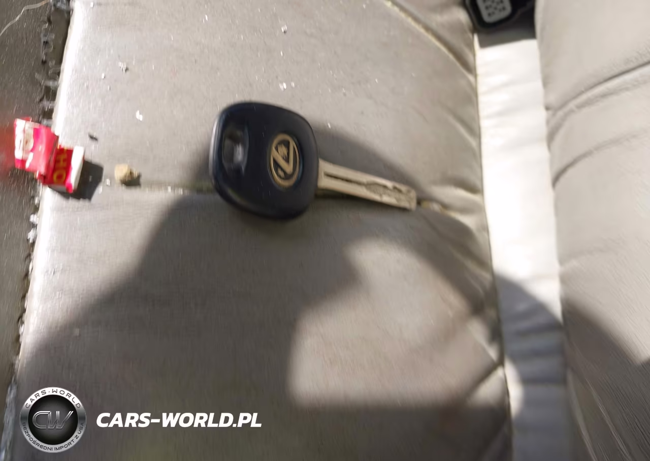 1999 Lexus Es 300 VIN:JT8BF28GXX5058326 - 11
